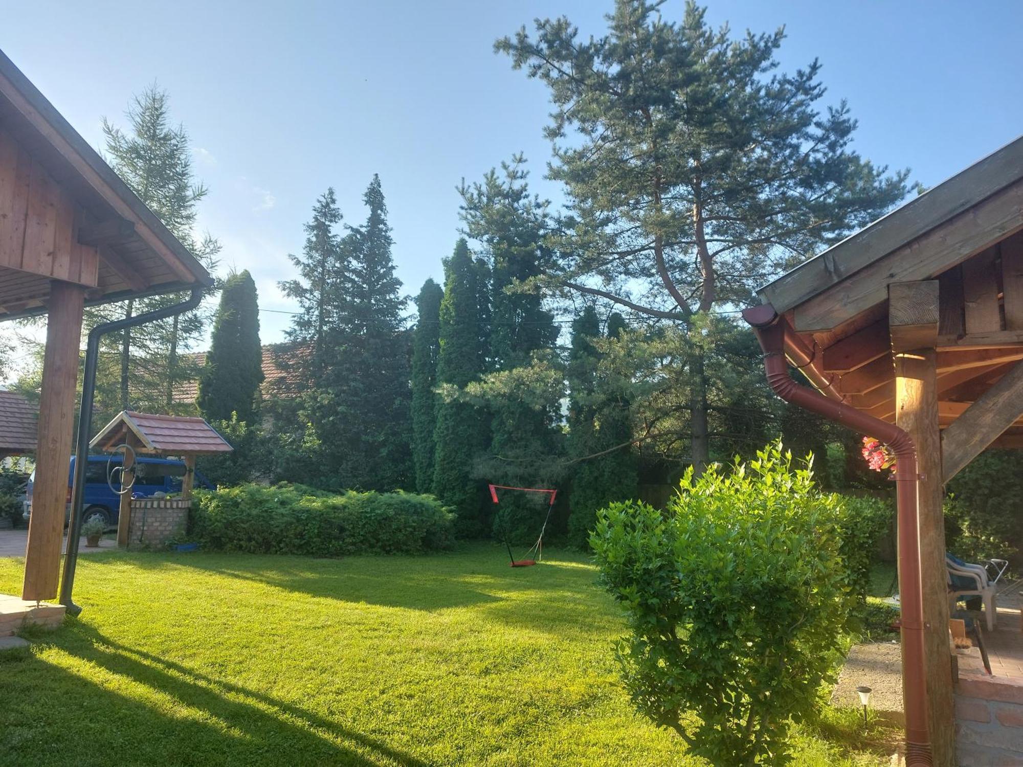 Zergeboglár Vendégház Szilvásvárad Esterno foto