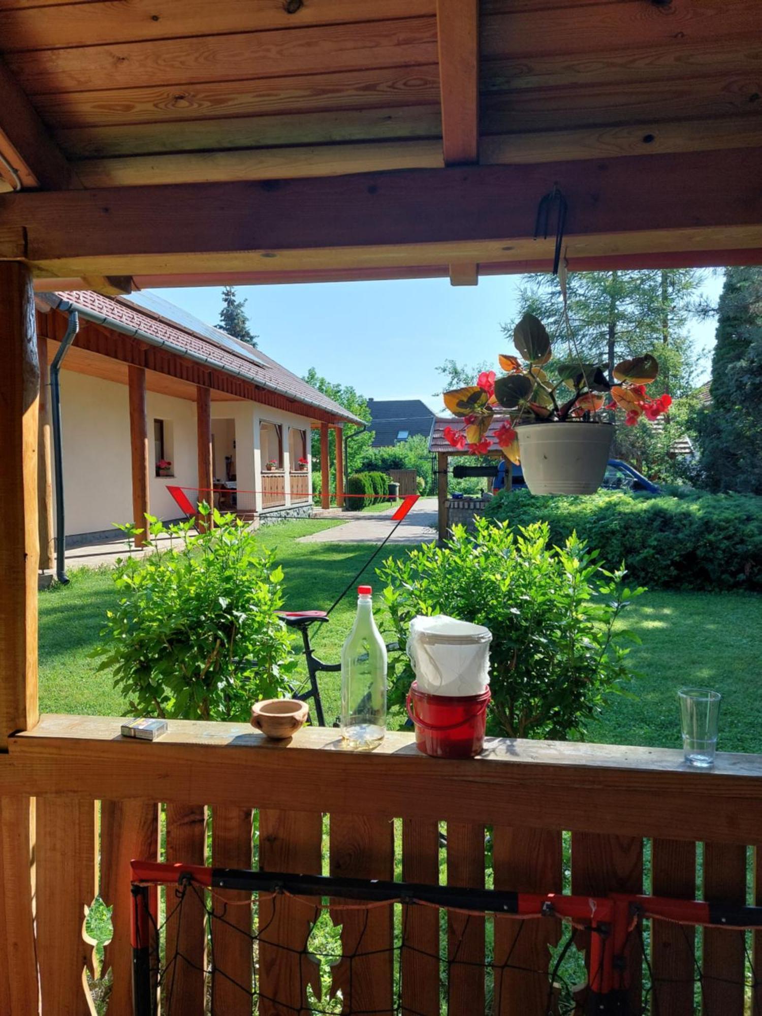 Zergeboglár Vendégház Szilvásvárad Esterno foto