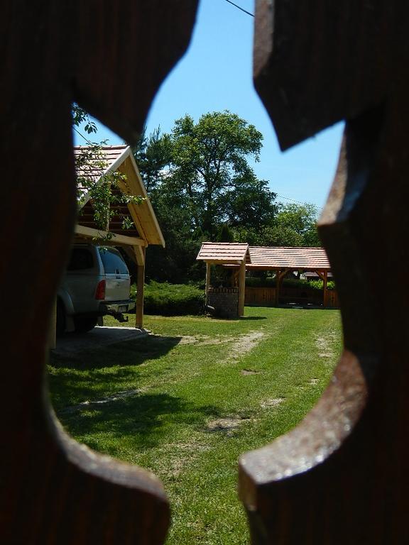Zergeboglár Vendégház Szilvásvárad Esterno foto